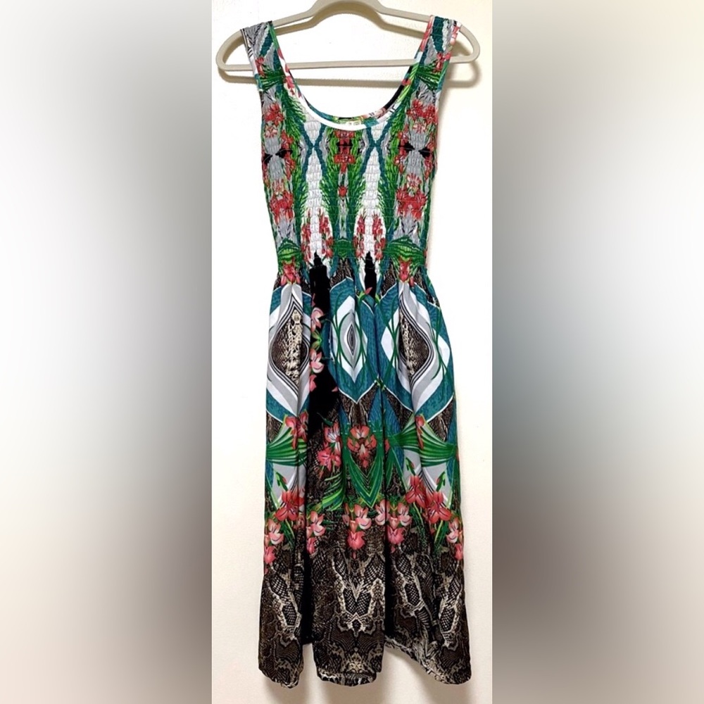 Tropical Boho Vacation Midi Dress Smocked Bodice Tie Waist Palmera Free Size